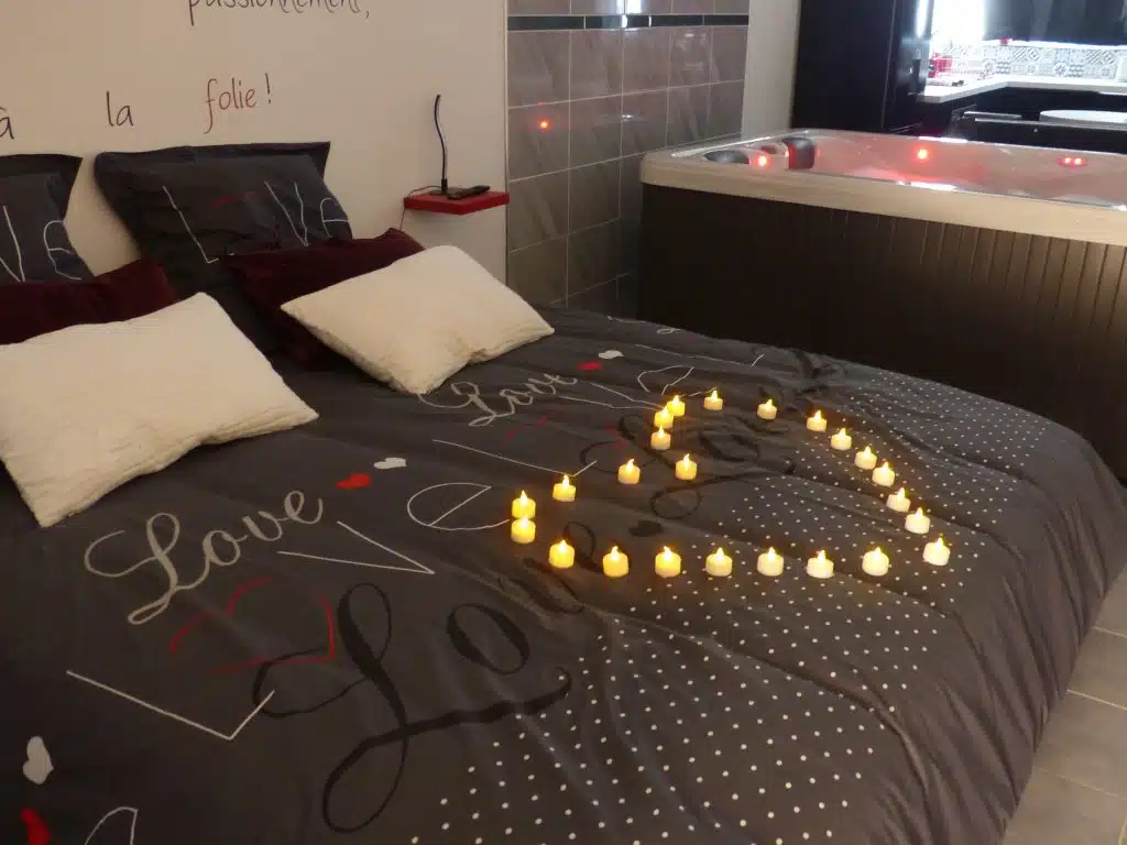 Love room proche de Toulouse la suite love night Auterive