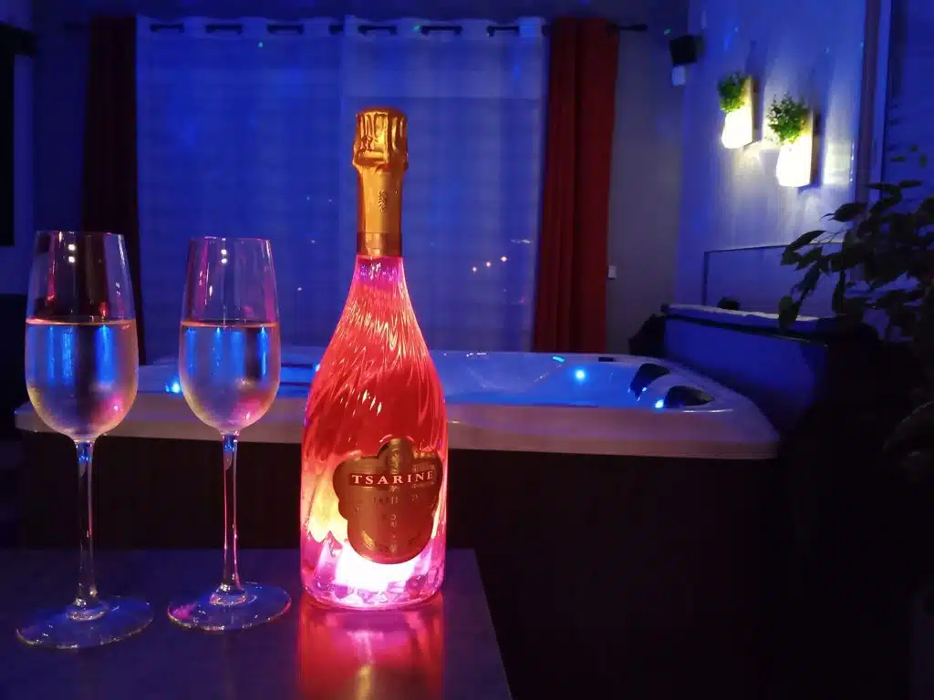 Bouteille de Champagne rosée Tsarine